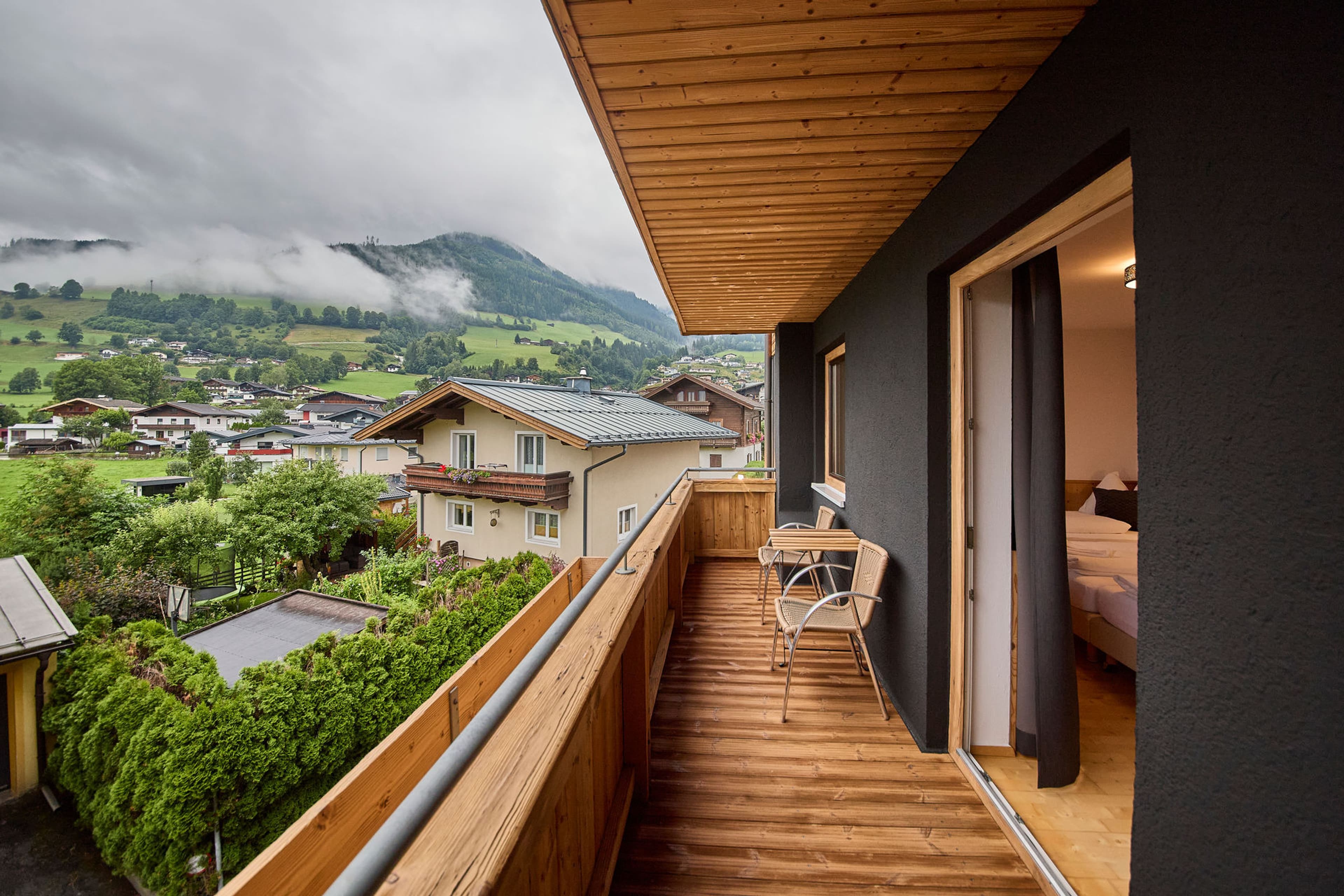 Platzhirsch - Dreibettzimmer Kat. A - inkl. Frühstück - 4