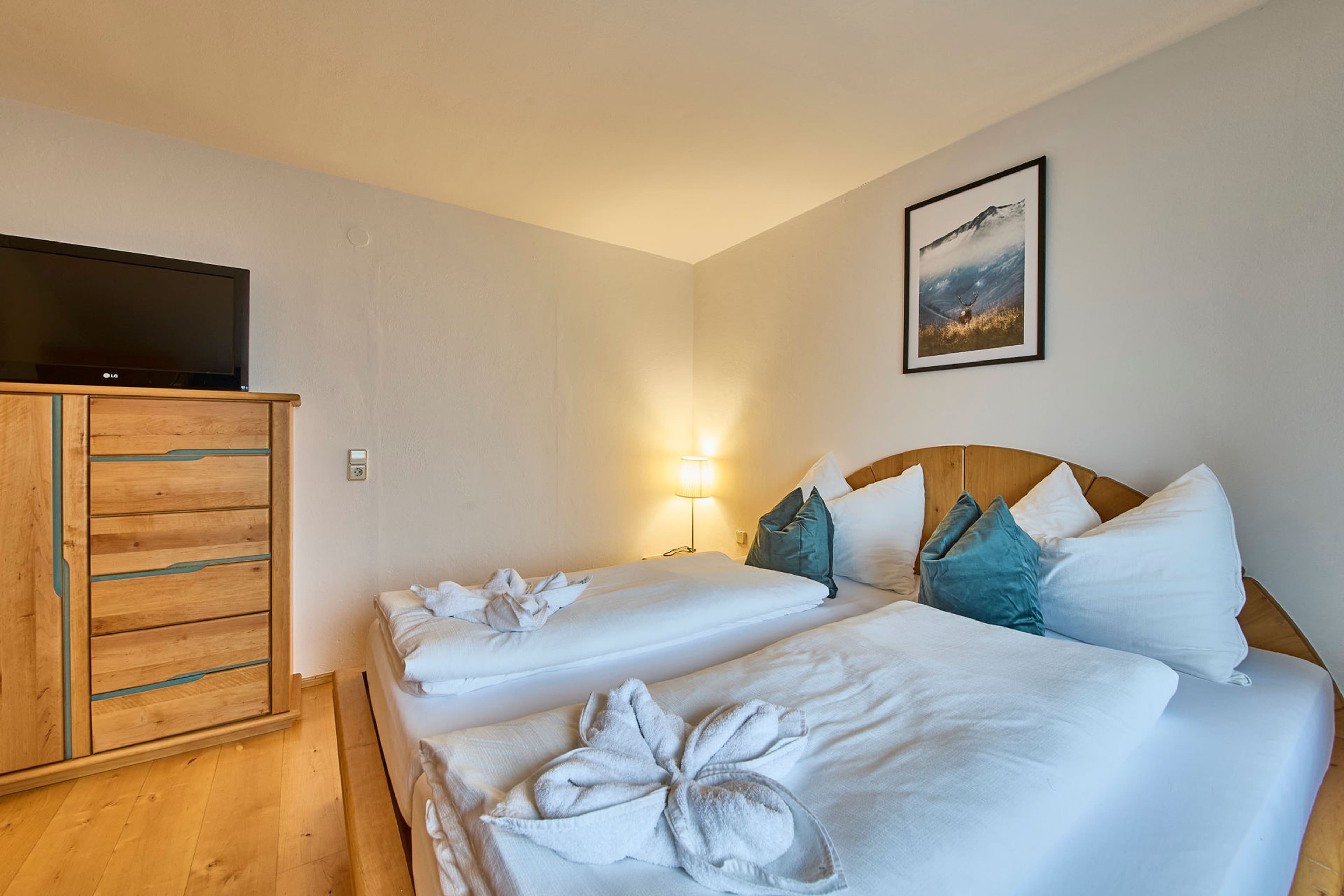 Platzhirsch - Vierbettzimmer Top 2 - inkl. Frühstück - Image 5