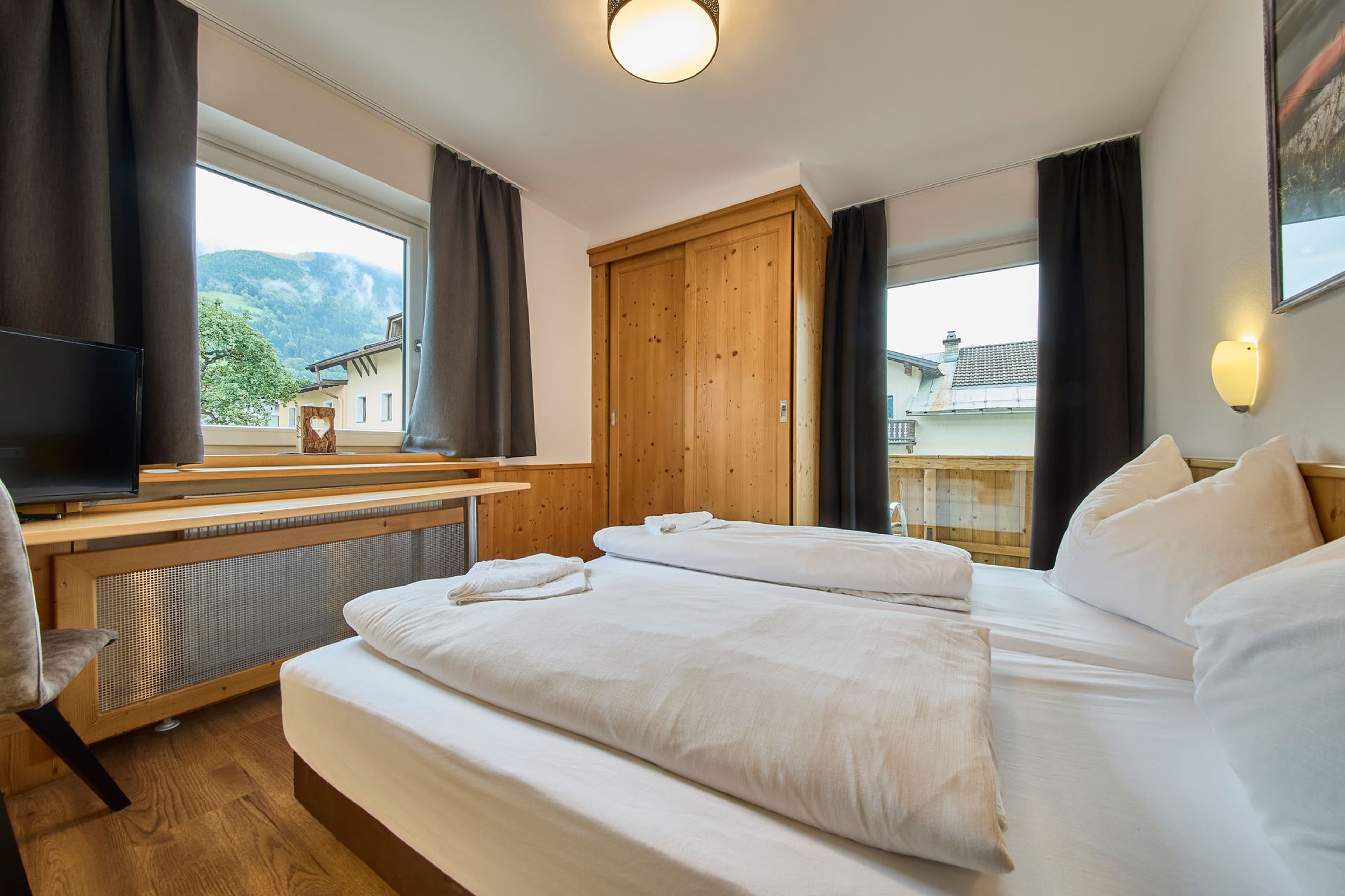 Platzhirsch - Vierbettzimmer Top 4