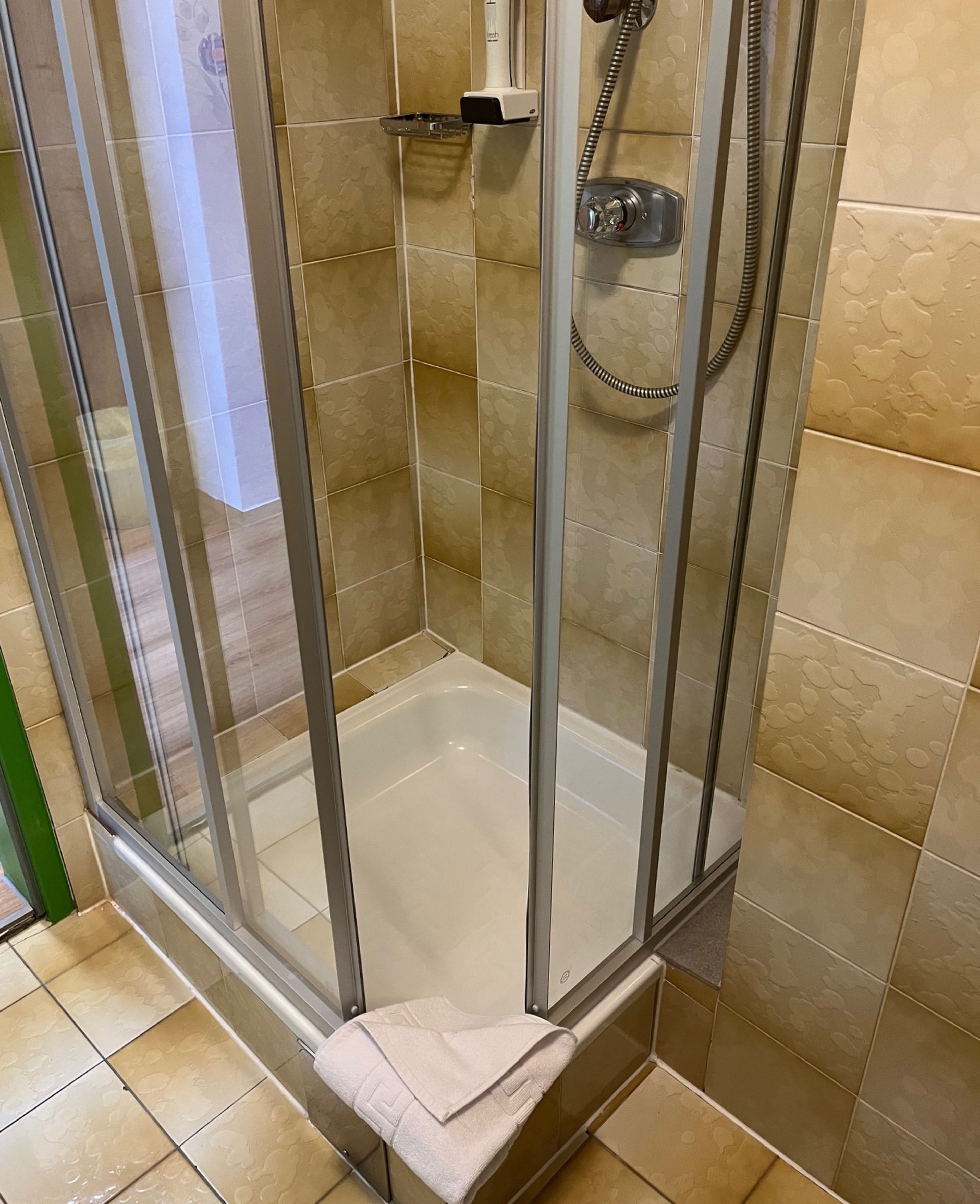 Platzhirsch - Doppelzimmer Top 7 - inkl. Frühstück - Image 5